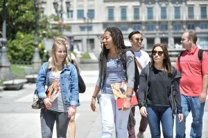 UNSERE SCHULE IN MADRID DQ 15